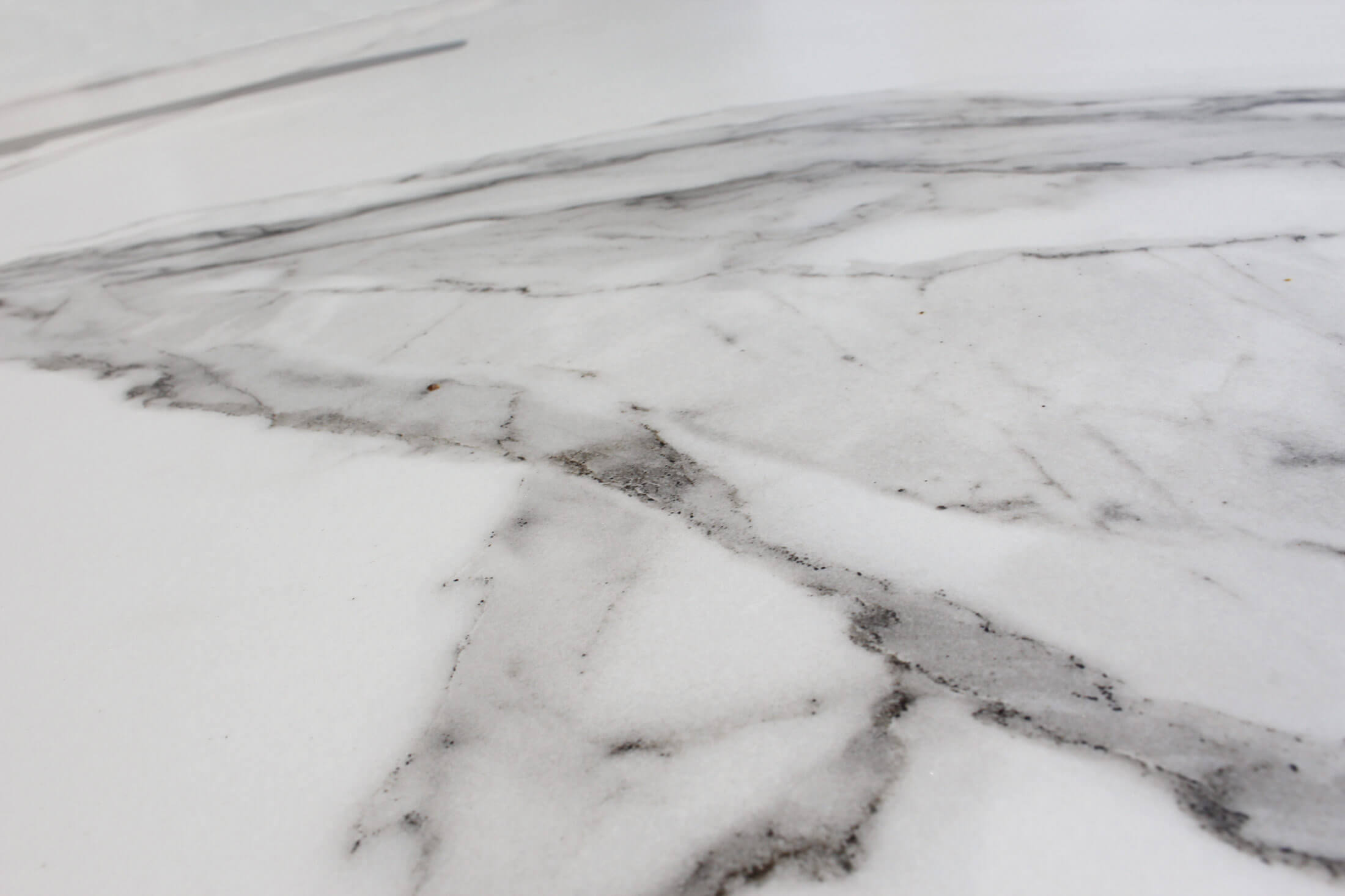 Antolini A-Tech Porcelain Slab Material - Calcatta Extra Satin