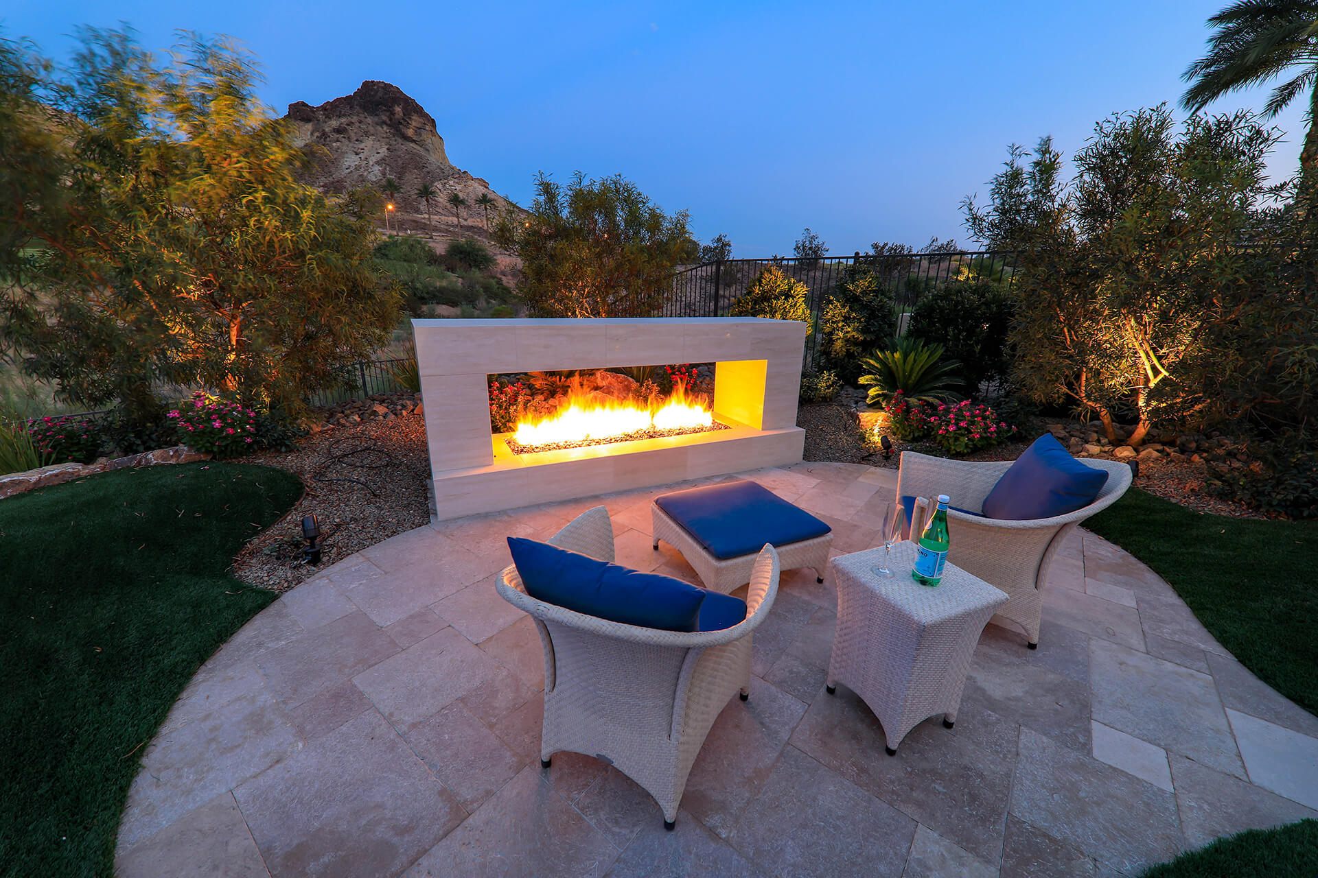 Custom Fire Features, Fire Pits, and Outdoor Fireplaces